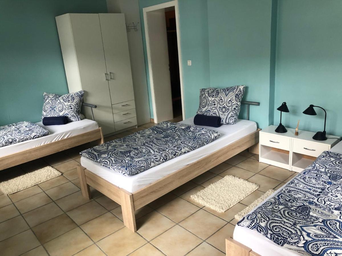 Hotel Gaestezimmer Siminciuc à Aix-la-Chapelle Extérieur photo