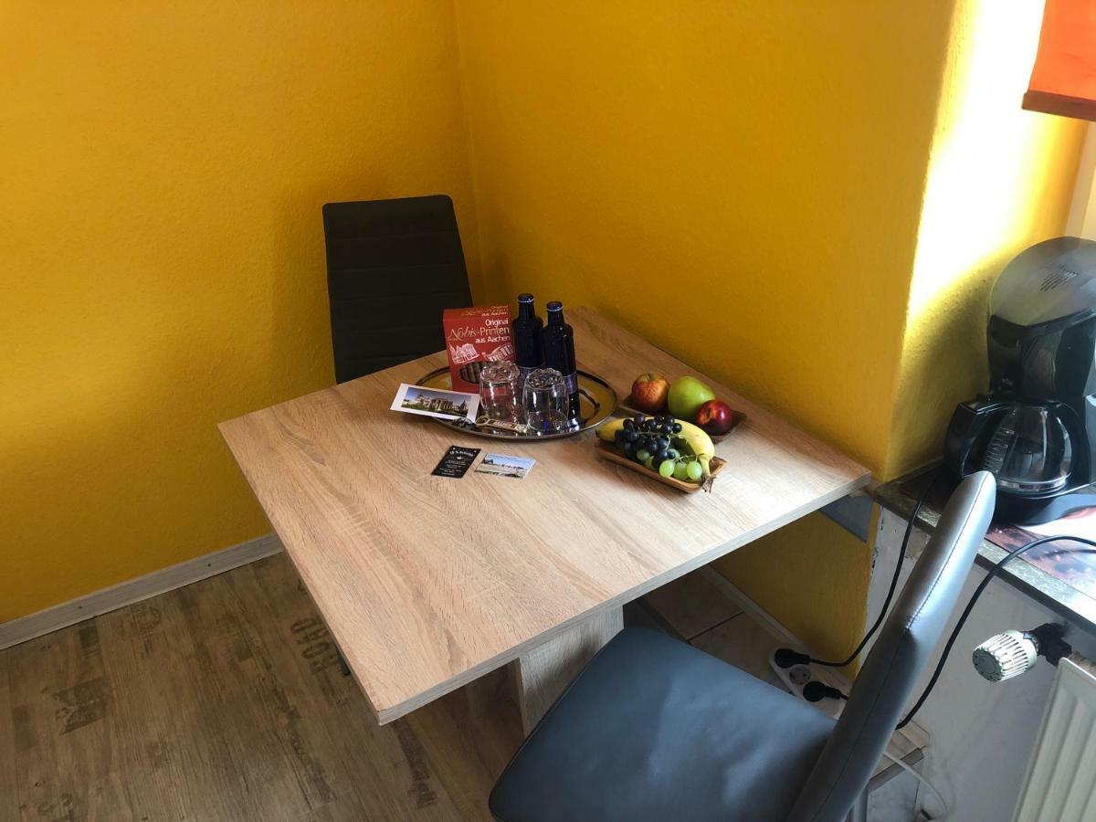 Hotel Gaestezimmer Siminciuc à Aix-la-Chapelle Extérieur photo