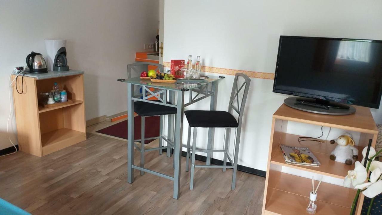 Hotel Gaestezimmer Siminciuc à Aix-la-Chapelle Extérieur photo